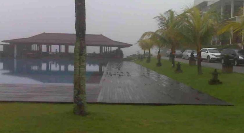 Jimmers Mountain Resort Puncak Exterior photo